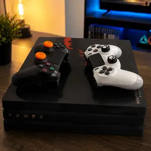 Игровая приставка Sony PlayStation 4 PRO, Худжанд