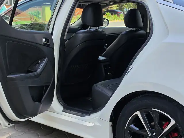 Kia K5, 2010, Турсунзода - 11