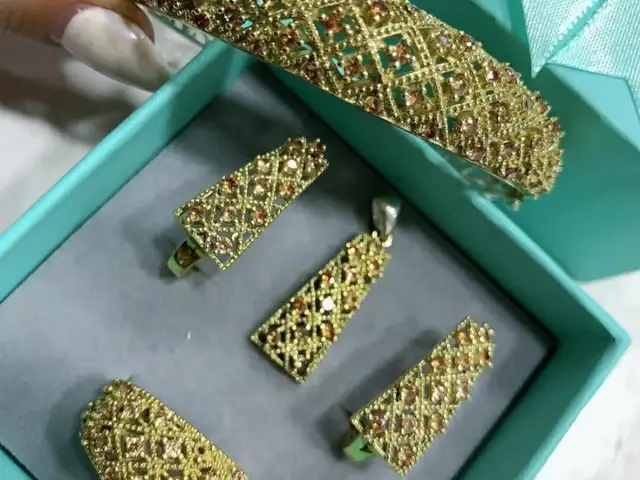 Комплекты из серебра, Душанбе