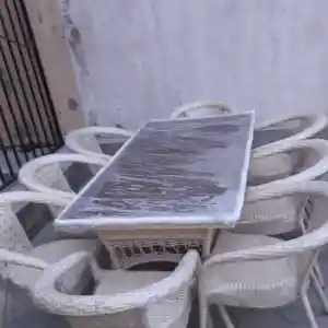 Стол и стулья, Душанбе