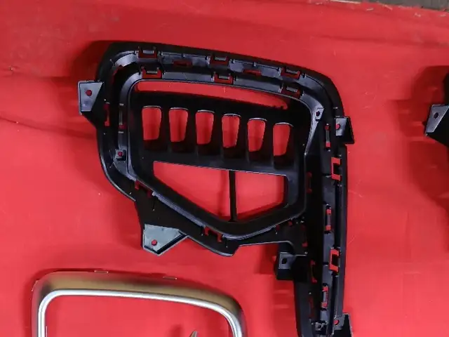 Накладка противотуманные фары Hyundai maxcruz 17-19, Хуҷанд