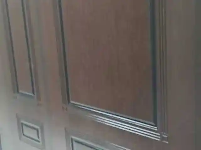 Дверь, Душанбе