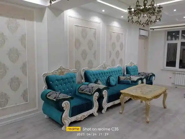 Диван с креслами, Душанбе