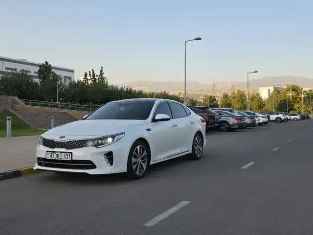Kia K5