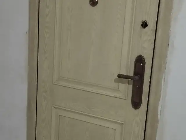 Дари оханин, Душанбе