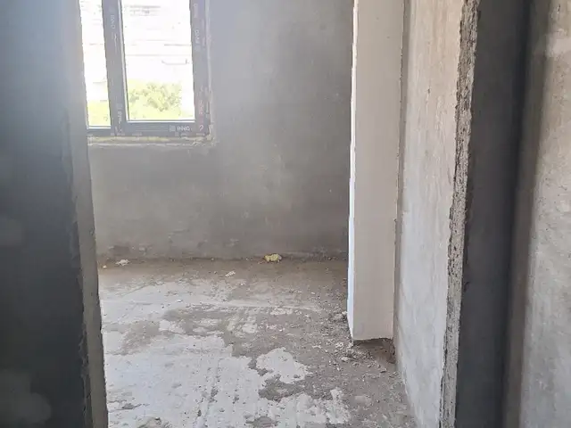 1-комн. квартира, 9 этаж, 54 м², 12 мкр, Худжанд