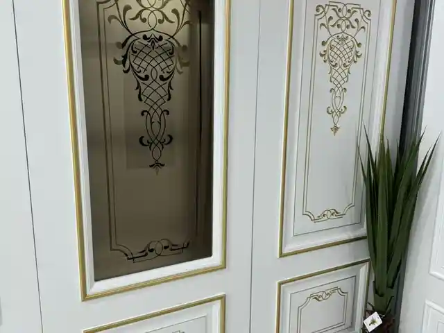 Дверь, Душанбе