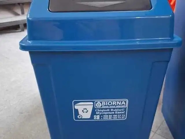 Мусорный бак, Худжанд