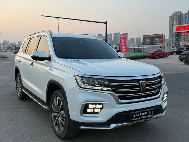 Roewe RX8