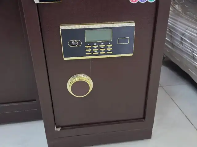 Сейф, Душанбе