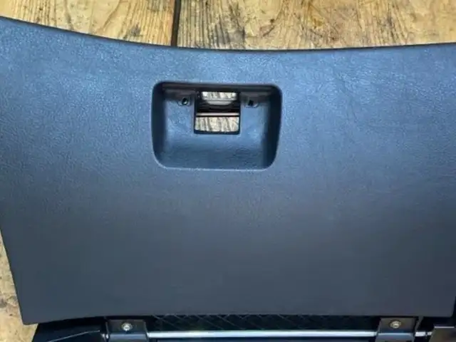 Бардачок на Bmw 3, Е46, Душанбе