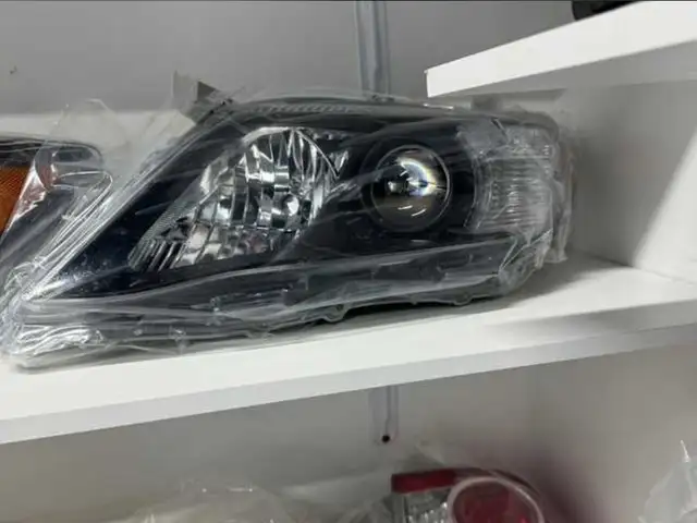 Передние фары se от Toyota Camry 2, Душанбе