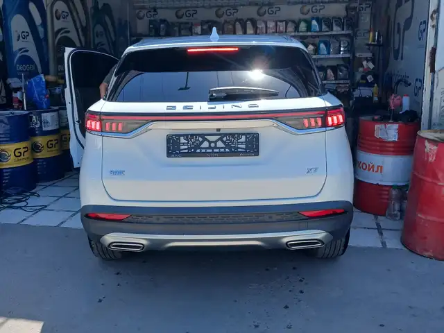 Beijing X7