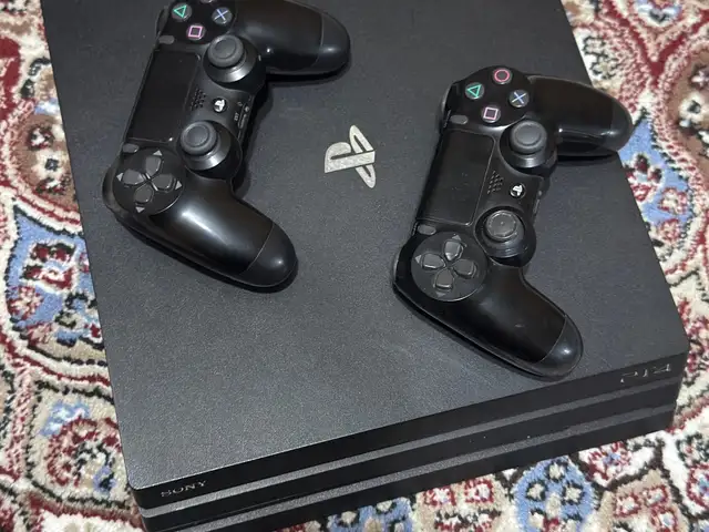Игровая приставка Sony PlayStation 4 pro, Душанбе