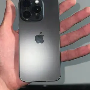 Apple iPhone 15 Pro, 128 gb, Black Titanium, Душанбе