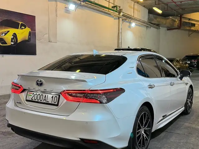 Toyota Camry, 2021, Душанбе - 8