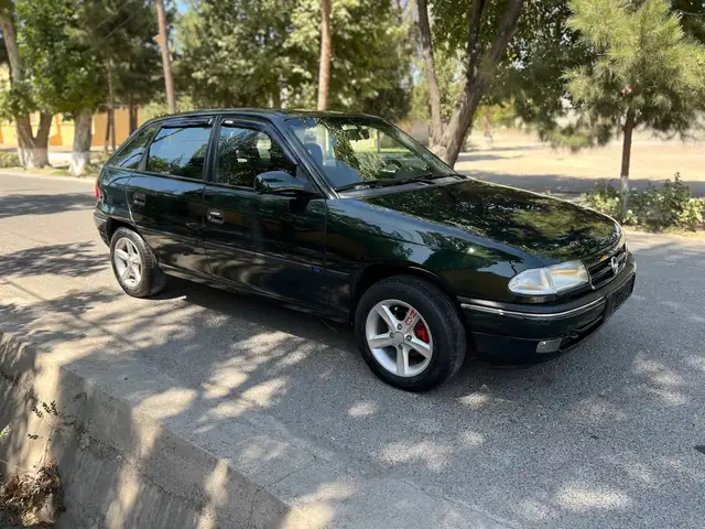 Opel Astra F