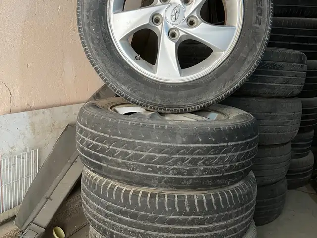 Диски с покрышками R15 Hyundai, Худжанд