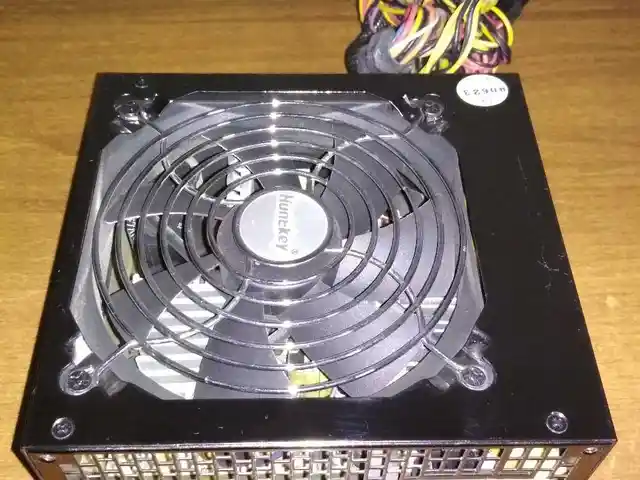 Блок питания для персональных компьютеров Huntkey 400W с активным PFC, Душанбе