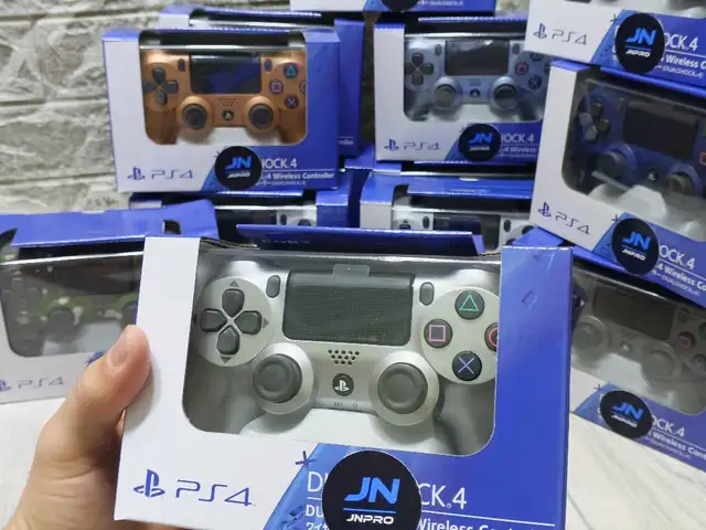 Джойстик на PS4, Худжанд