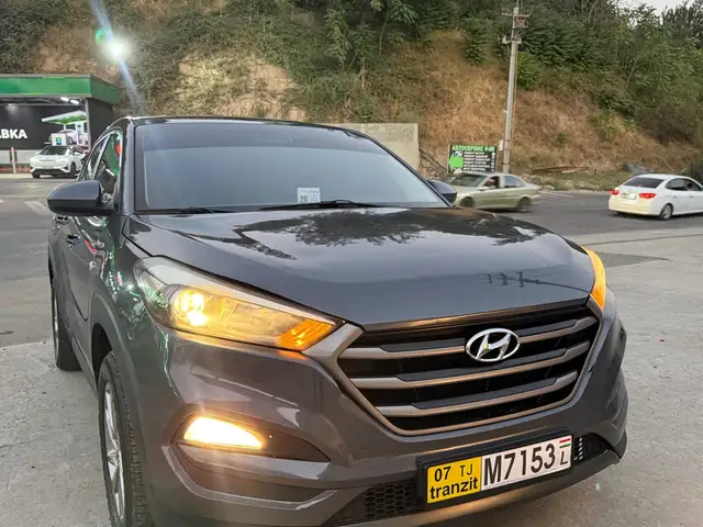 Hyundai Tucson