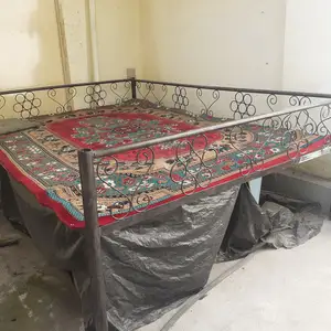 Кат- тапчан, Душанбе