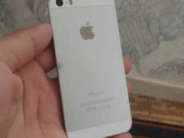 Apple iPhone 5s, 32 gb, Душанбе
