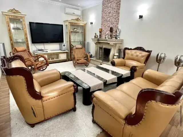 3-этажный, 7 комнатный дом, 500 м² м², ваданасос у дороги, Душанбе