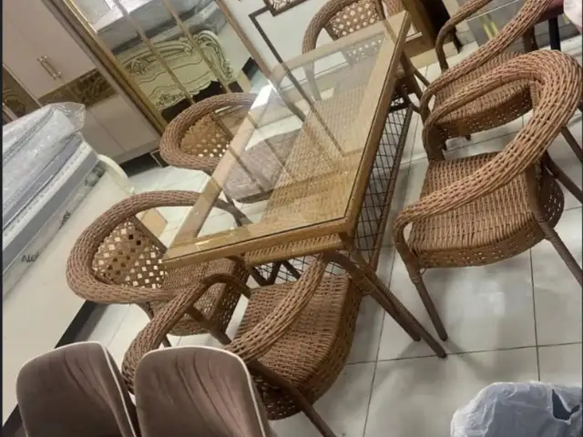 Стол со стульями, Душанбе