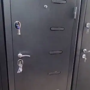 Дверь, Душанбе