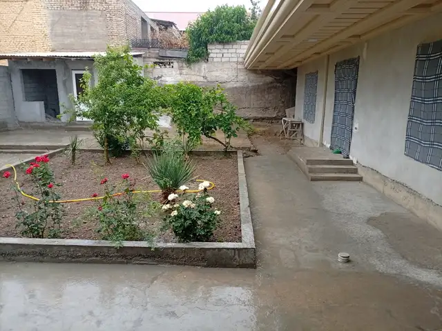 1 этажн. 6-комн. дом, 4 сотки, Чашма, Хуҷанд