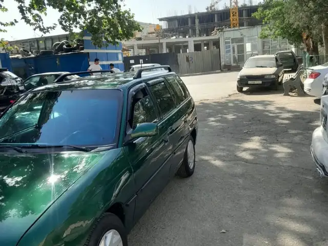 Opel Astra F