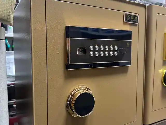 Сейф 45 xin, Душанбе