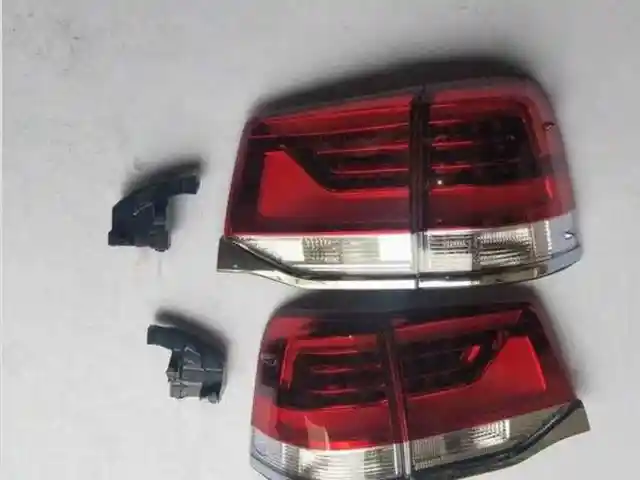 Задние стоп фары Land Cruiser FJ200 2016, Душанбе