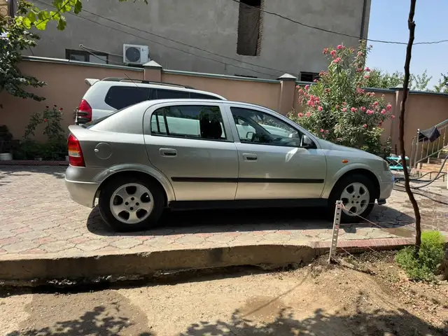 Opel Astra G
