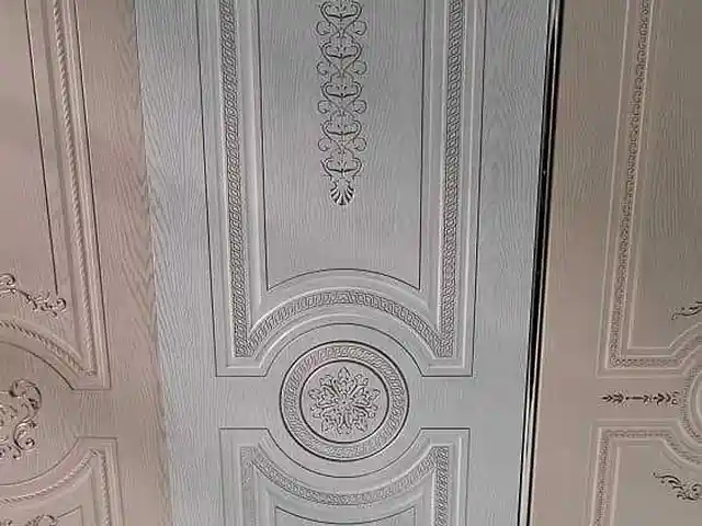 Дари байни хучраги, Душанбе