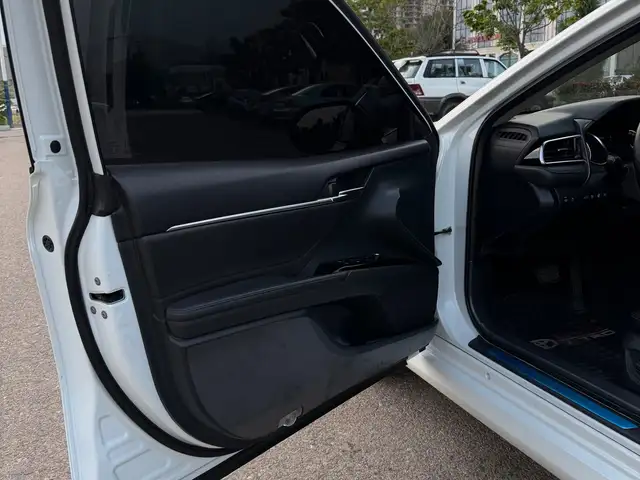 Toyota Camry, 2018, Хуҷанд - 10