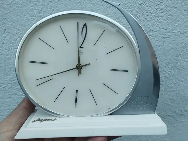 Настольные часы Молния,Восток 1, Душанбе