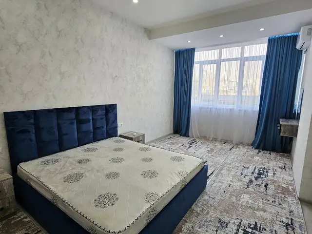2-комн. квартира, 2 этаж, 70м², 18мкр, Хуҷанд