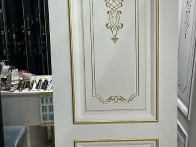 Дверь, Душанбе