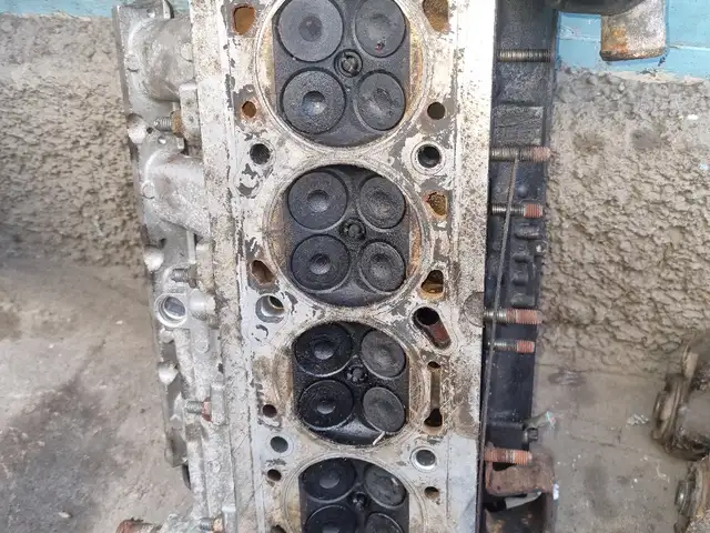 Головка двигателя Opel, Худжанд