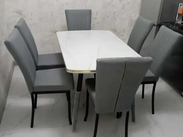 Стол и стулья, Душанбе