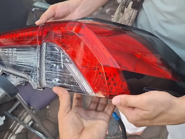 Фара на Toyota Rav 4, Душанбе