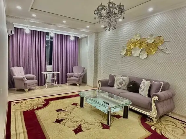 3-комн. квартира, 10 этаж, 110м², Шохмасур Ватан Садбарг, Душанбе