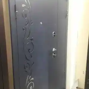 Железная дверь, Душанбе