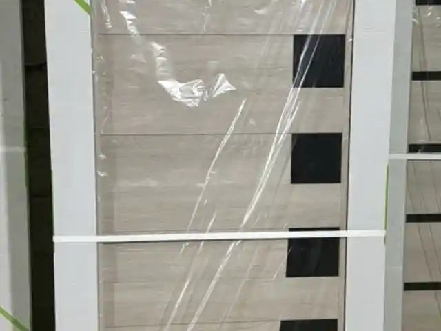 Дверь, Душанбе