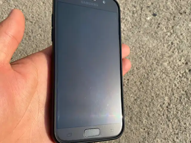 Samsung Galaxy A5 2017, Турсунзода