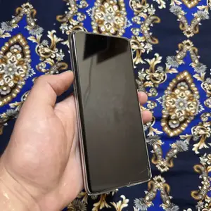 Samsung Galaxy S21 Ultra 5G, Турсунзода