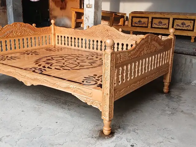Тапчан, Варзоб