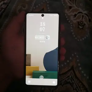 Samsung Galaxy A52, Вахдат
